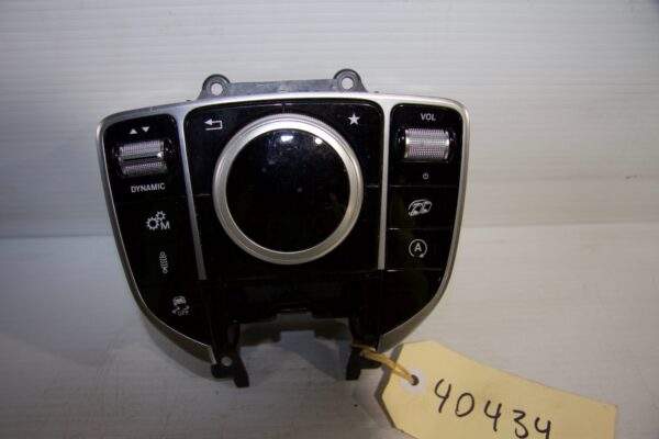 Mercedes Benz W205 C Class iDrive Controller A2059005915 A2059057009 A2059059608