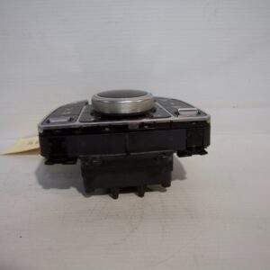 Mercedes Benz W205 C Class iDrive Controller A2059005915 A2059057009 A2059059608 - Image 4