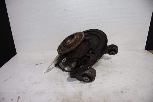 Mercedes Benz W176 A45 AMG Rear Right Knuckle Carrier A2464230220