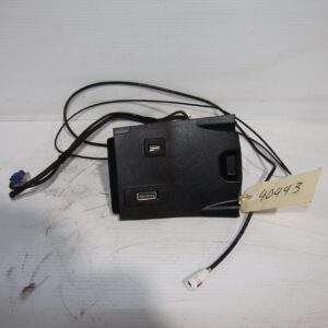 Mercedes Benz W176 A Class USB Port w Trim A2468230411 - Image 4