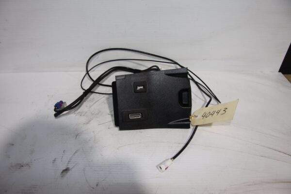Mercedes Benz W176 A Class USB Port w Trim A2468230411