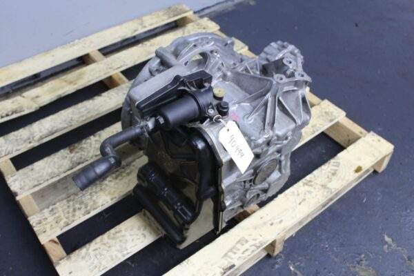 Mercedes Benz W176 W117 A250 CLA250 4-Matic Transmission Gearbox 724.011