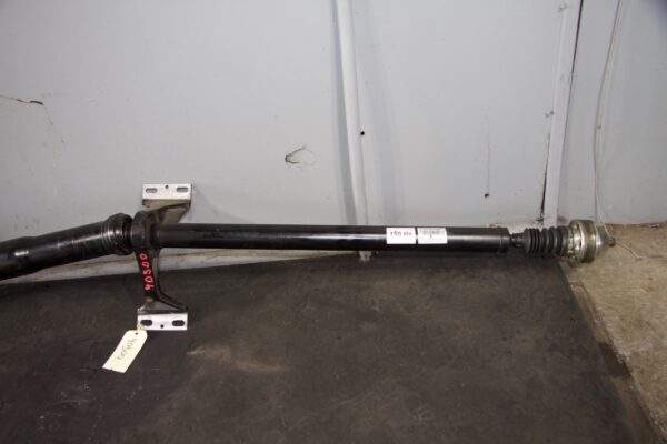 Mercedes Benz W176 W117 A45 CLA45 AMG Tail Drive Shaft A1764100100