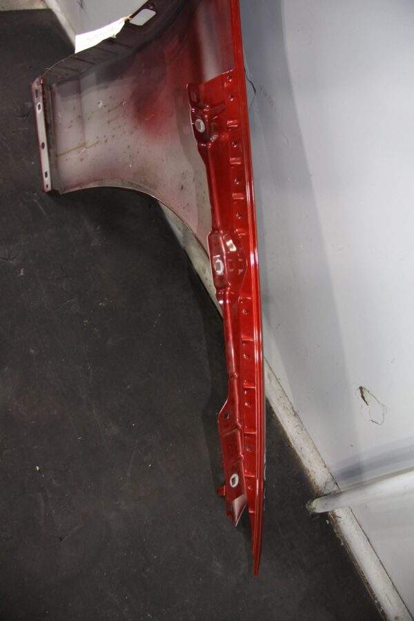 Mercedes Benz W205 C Class Front Left Passanger Wing Guard Fender A2058810101