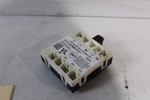 Mercedes Benz W205 C Class Front Left Door Control Module A2229001512