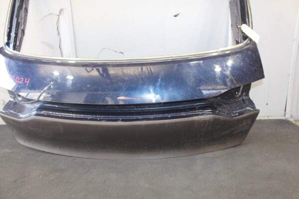 Porsche Macan 95B Facelift Bootlid Hatch Shell 95B 827 041 AY