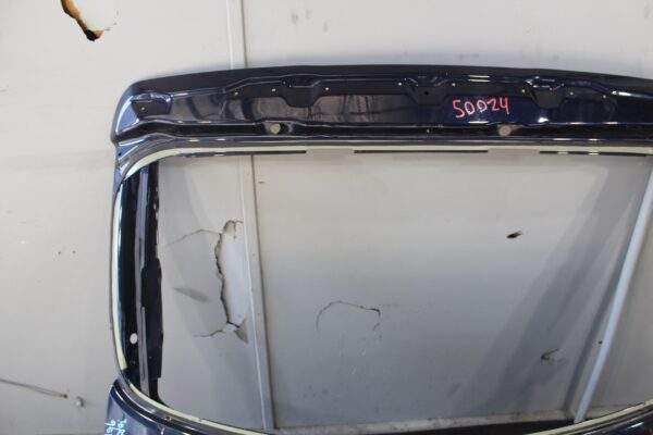 Porsche Macan 95B Facelift Bootlid Hatch Shell 95B 827 041 AY