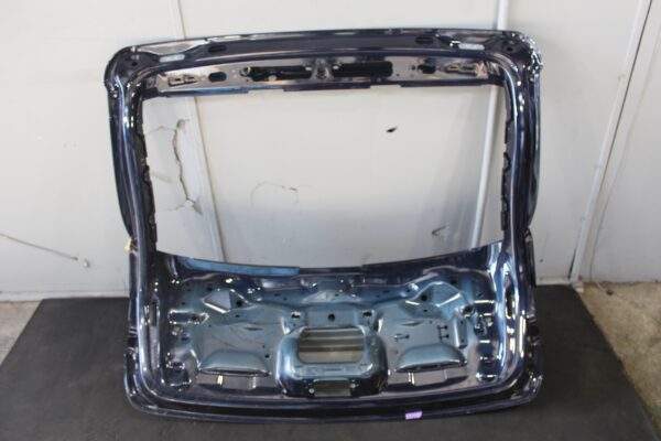 Porsche Macan 95B Facelift Bootlid Hatch Shell 95B 827 041 AY