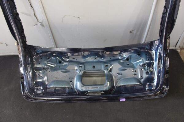 Porsche Macan 95B Facelift Bootlid Hatch Shell 95B 827 041 AY