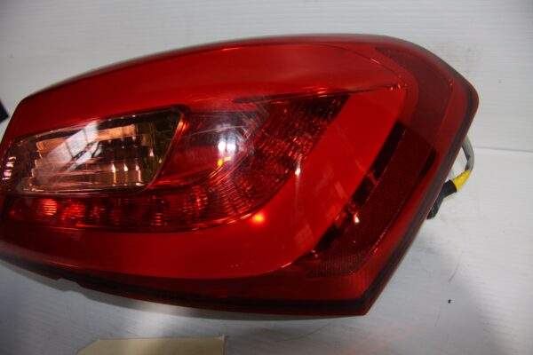 KIA 2013 K3 Rear Right Drivers Side Tail Light 92402A7