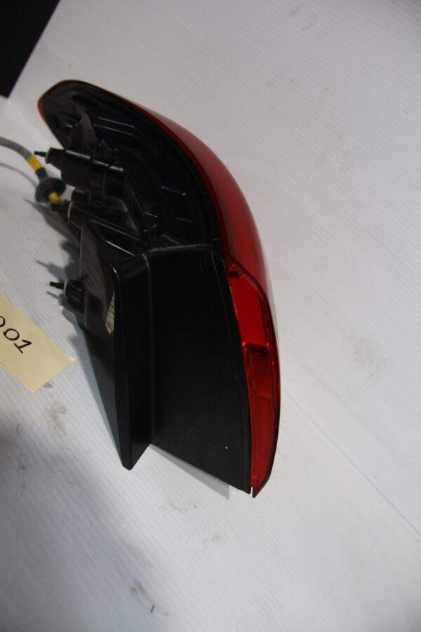 KIA 2013 K3 Rear Right Drivers Side Tail Light 92402A7