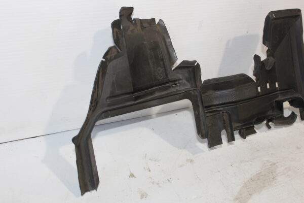 Audi 8R Q5 SQ5 Radiator Air Guide Shroud 8R0 121 283 Q