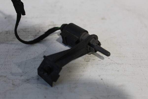 Audi Volkswagen Outside Ambient Air Temperature Sensor 8Z0 820 535 A