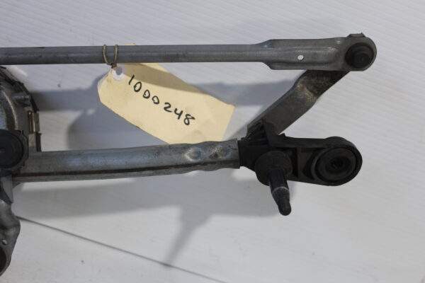 Audi 8V A3 S3 RS3 Wiper Motor With Linkage 8V2 955 119 C, 8V2 955 023 C