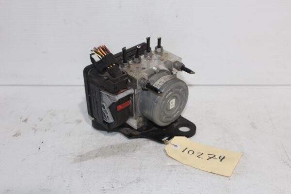 Audi A3 S3 / Volkswagen Golf Mk7 ABS Pump Unit Module 3Q0 907 379 AA