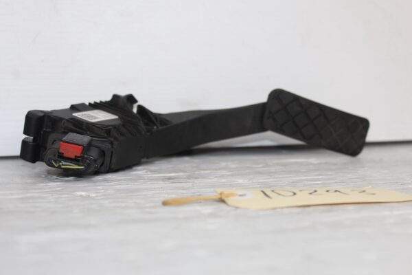 Audi 8V A3 S3 RS3 Electric Accelerator Gas Pedal 5Q0 723 503 D