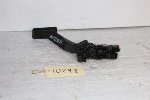 Audi 8V A3 S3 RS3 Electric Accelerator Gas Pedal 5Q0 723 503 D