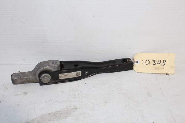 Audi 8V A3 S3 / Volkswagen Mk7 Golf GTI R Lower Dogbone Mount 5Q0 199 855 P