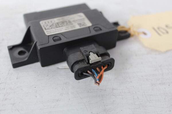 Audi 8R Q5 SQ5 Engine Sound Control Unit Module 8R0 907 159