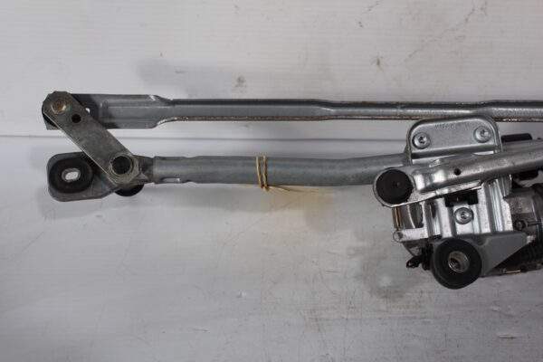 Audi 8R Q5 SQ5 Window Wiper Motor Mechanism Linkage 8R2 955 023 D