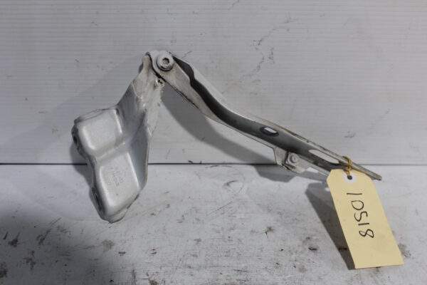 Audi 8R Q5 SQ5 Left Passenger Bonnet Hood Hinge 8R0 823 301 A