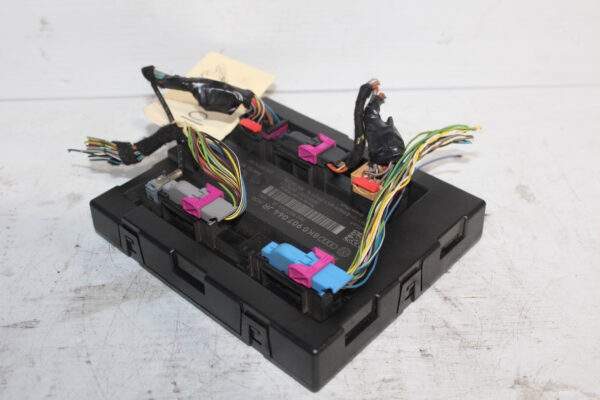 Audi 8R Q5 SQ5 Convenience System Body Control Module 8K0 907 064 JR