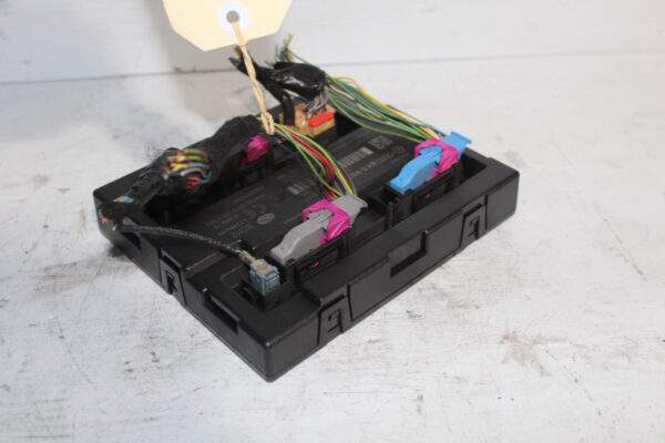 Audi 8R Q5 SQ5 Convenience System Body Control Module 8K0 907 064 JR