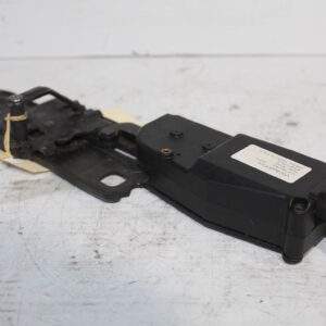 Audi 8R Q5 SQ5 Boot Tailgate Lock Striker Plate 4F9 827 383 G - Image 9