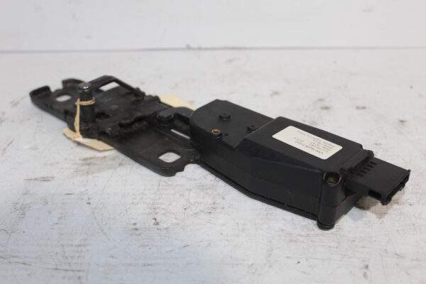 Audi 8R Q5 SQ5 Boot Tailgate Lock Striker Plate 4F9 827 383 G
