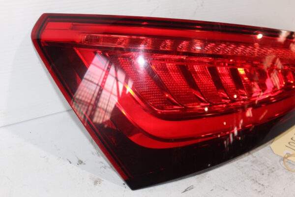 Audi 8R Q5 SQ5 Rear Left Passenger Tail Light Lamp LED 8R0 945 093 C