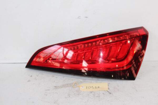 Audi 8R Q5 SQ5 Rear Right Driver Tail Light Lamp LED 8R0 945 094 C
