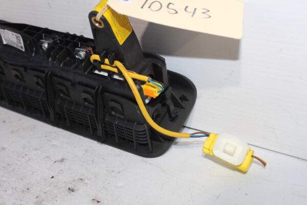 Audi 8R Q5 SQ5 Rear Right Passenger Airbag 8R0 880 442 B