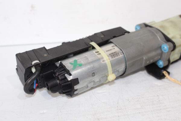 Audi 8R Q5 Q5 Electric Tailgate Power Lift Motor Actuator LEFT 8R0 827 851