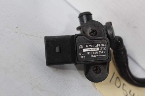 Audi 8R Q5 SQ5 MAP Sensor With Vacuum Tube 036906051G, 8R2611931B