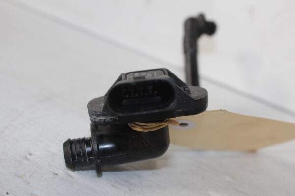 Audi 8R Q5 SQ5 MAP Sensor With Vacuum Tube 036906051G, 8R2611931B