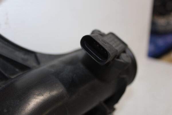 Audi 8R Q5 SQ5 Intercooler Pressure Hose Pipe LEFT 8R0145979E, 8K0145673