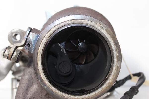 Audi 8V S3 TTS / Volkswagen Mk7 Golf R is38 Turbocharger 06K 145 722 H