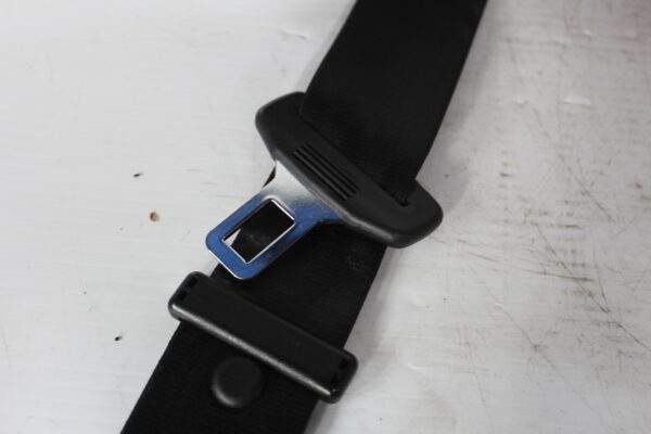 Audi 8K A5 Rear Right Drivers Side Seatbelt Pretensioner 8K0 857 805 Q