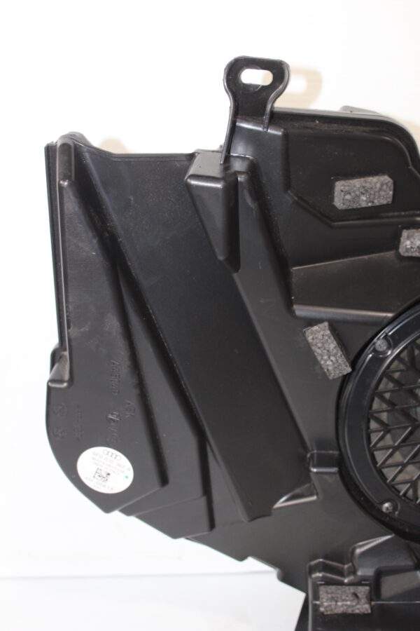 Audi 8F A5 Bang & Olufsen Speaker Subwoofer 8F0 035 382 A