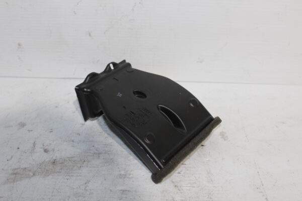 Audi Centre Console Air-vent Duct 8K0 857 042