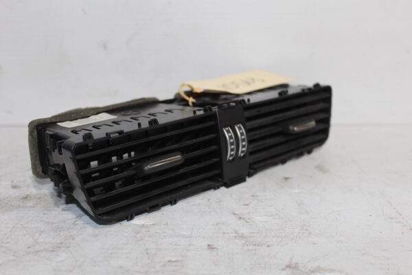 Audi 8R Q5 SQ5 Centre Dashboard Air Vent 8R2 820 951 G