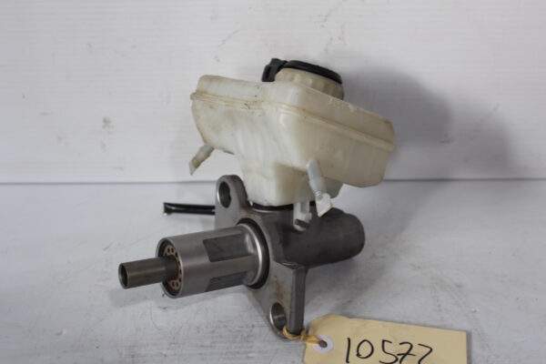 Audi 8T 8F A5 Brake Master Cylinder 8K0 611 301 A