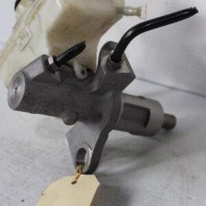 Audi 8T 8F A5 Brake Master Cylinder 8K0 611 301 A - Image 5