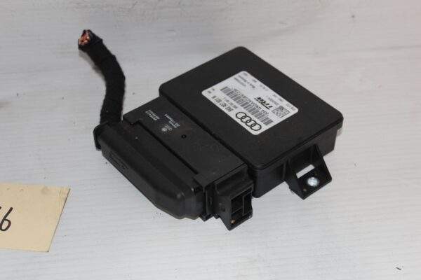 Audi 8R Q5 SQ5 8S 8T A5 S4 A4 Parking Brake Control Module 8K0 907 801 N