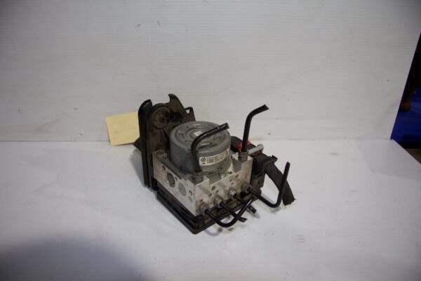 Volkswagen Golf Mk7 GTI ABS Pump Module 5Q0 614 517 CH