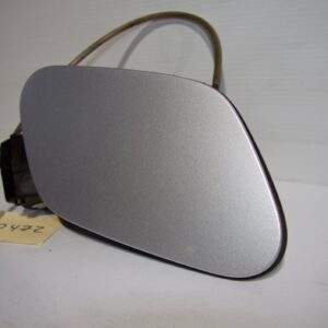 Volkswagen Mk7 Golf Fuel Filler Flap Assembly SILVER 5G0 809 857 - Image 2