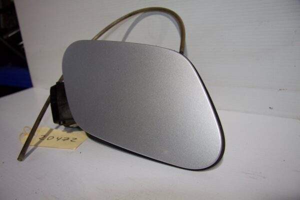Volkswagen Mk7 Golf Fuel Filler Flap Assembly SILVER 5G0 809 857