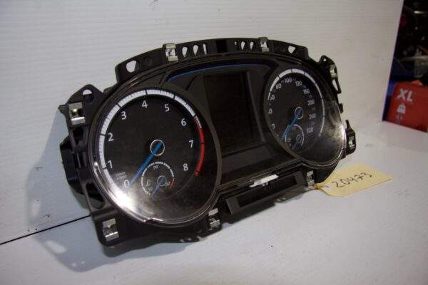 Volkswagen Golf Mk7 Instrument Cluster Speedometer 5G1 920 758 B