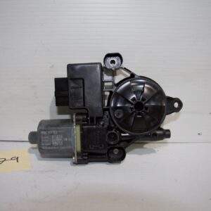 Volkswagen Golf Mk7 Rear Right Window Regulator Motor 5Q0 959 812 - Image 3