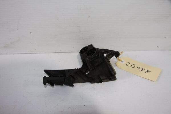 Volkswagen Golf MK7 Rear Left Passengers Side Bumper Bracket 5G6 807 393 A